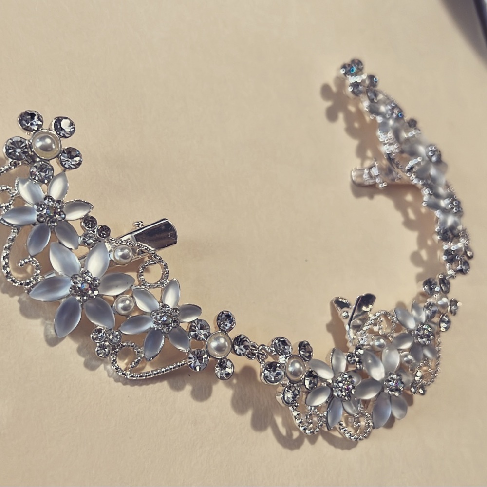 Hair jewelry